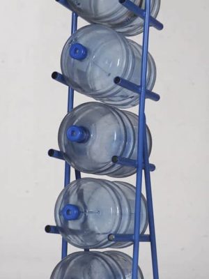 Liquid storage rack