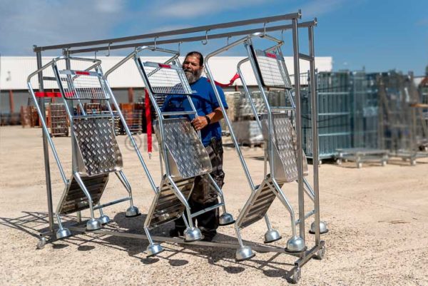 Safety platform ladder carrier <br>H1840mm - Image 2
