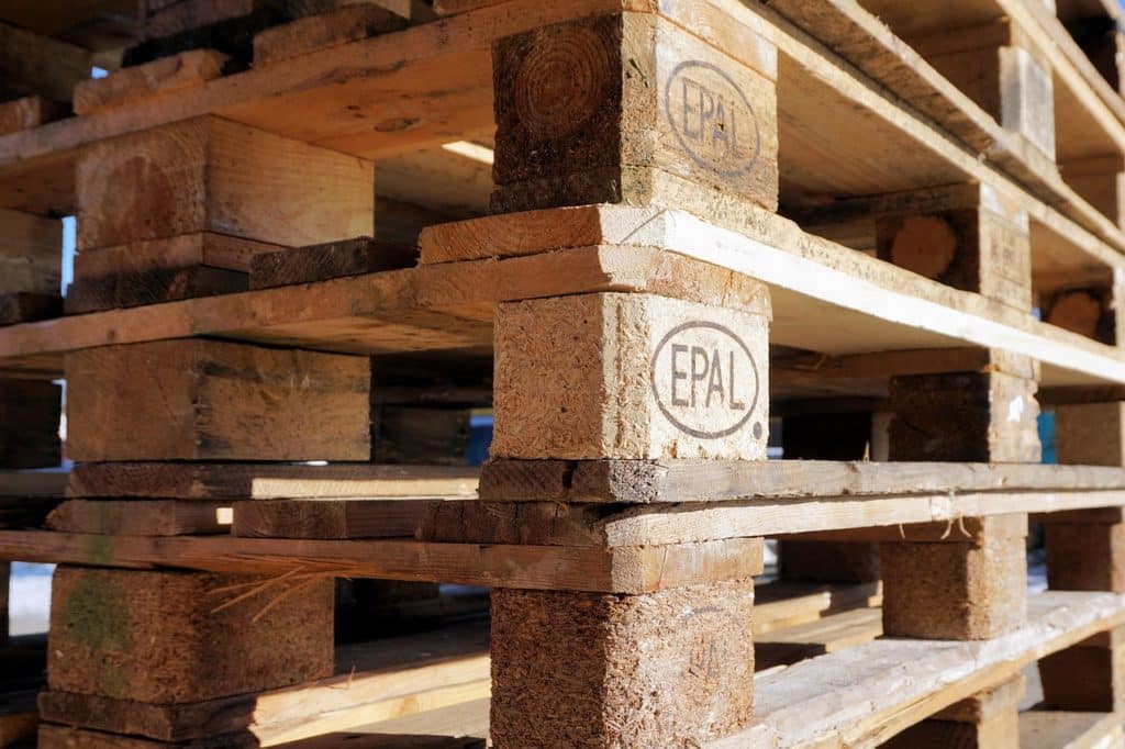 palettes euro en bois type industriel epal
